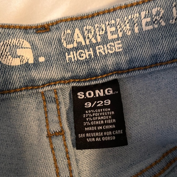 High Rise Mom Jeans - Picture 4 of 4